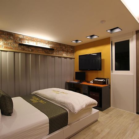 Line Motel Daegu Exterior foto